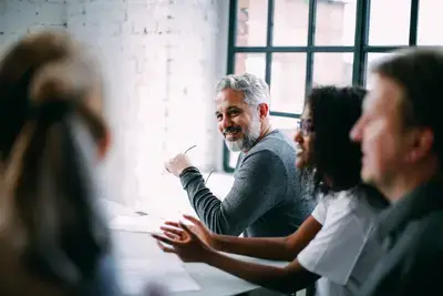 Employés en réunion
